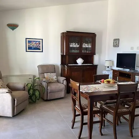Splendido Con Veranda-tortoli Centro