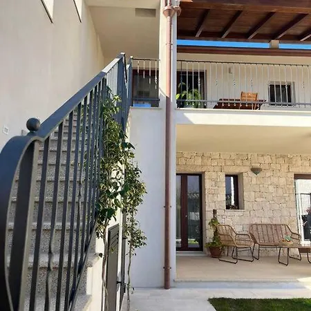 Апартаменты Splendido Con Veranda-tortoli Centro Тортоли