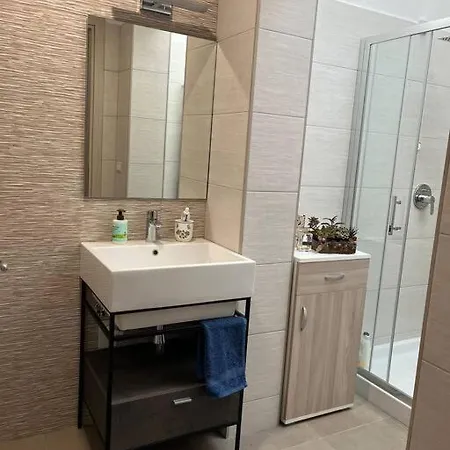 Splendido Con Veranda-tortoli Centro Апартаменты *